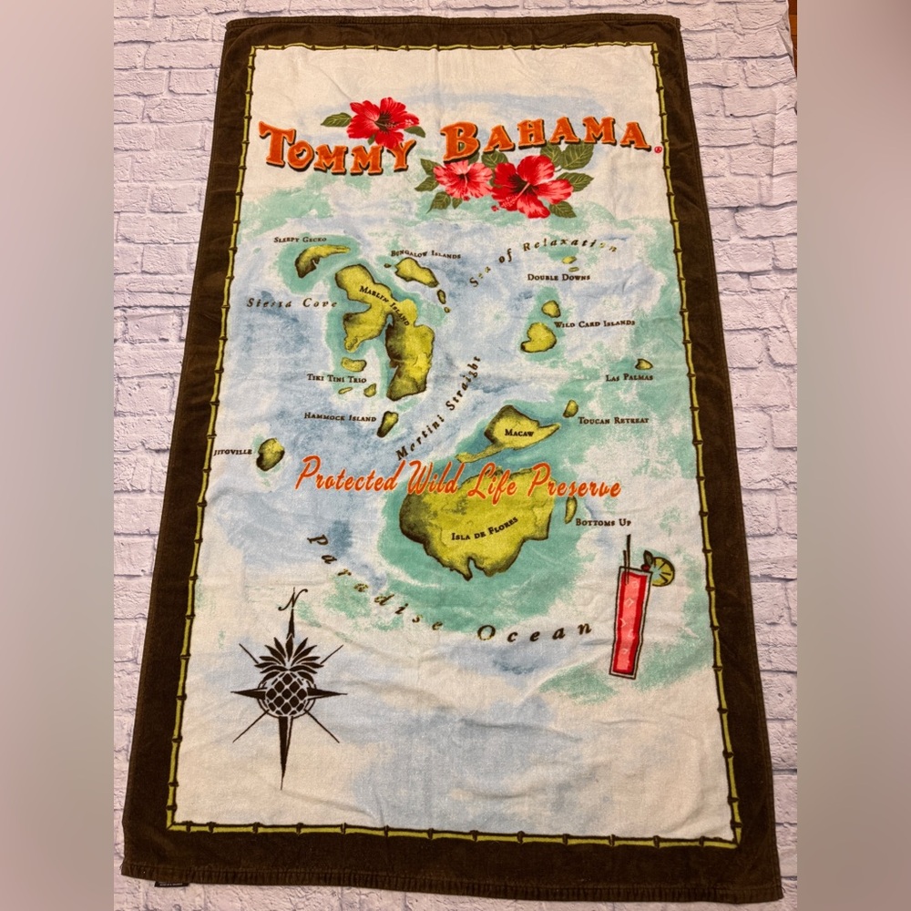 Tommy Bahama Vintage Island Map Bath/Beach Sheet 66x40. - soft and absorbent.